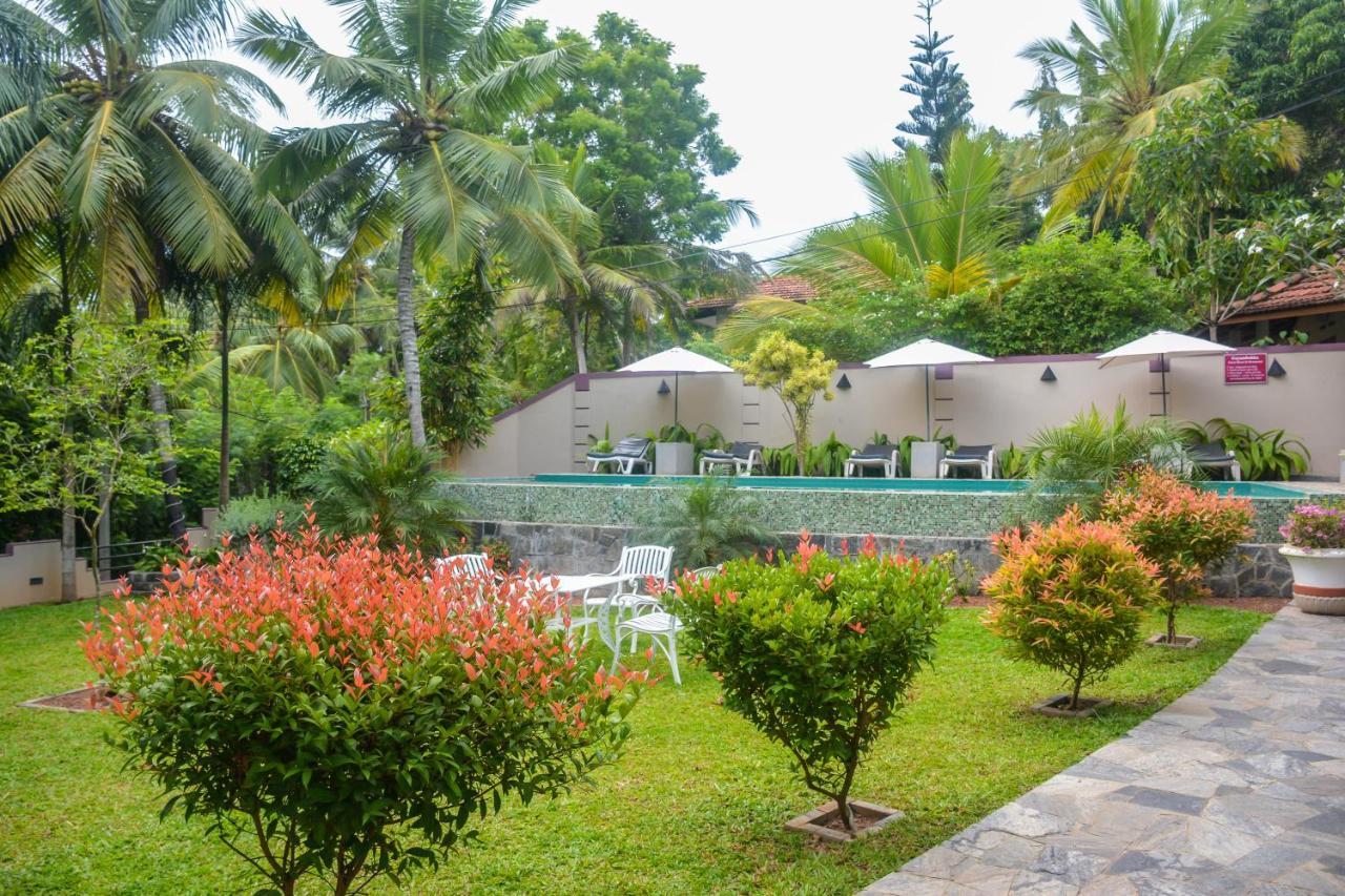 Goyambokka Guesthouse Tangalle Exterior photo