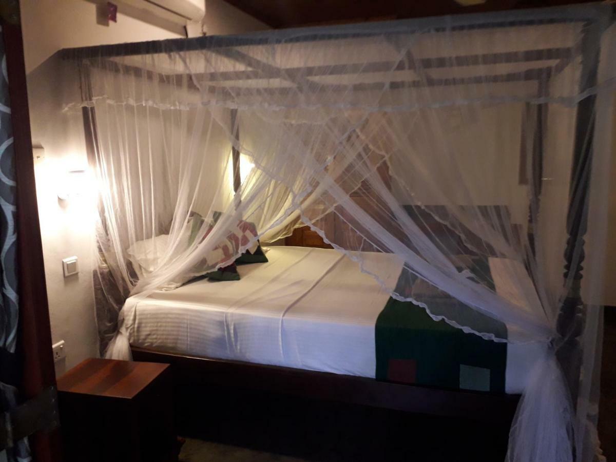 Goyambokka Guesthouse Tangalle Exterior photo