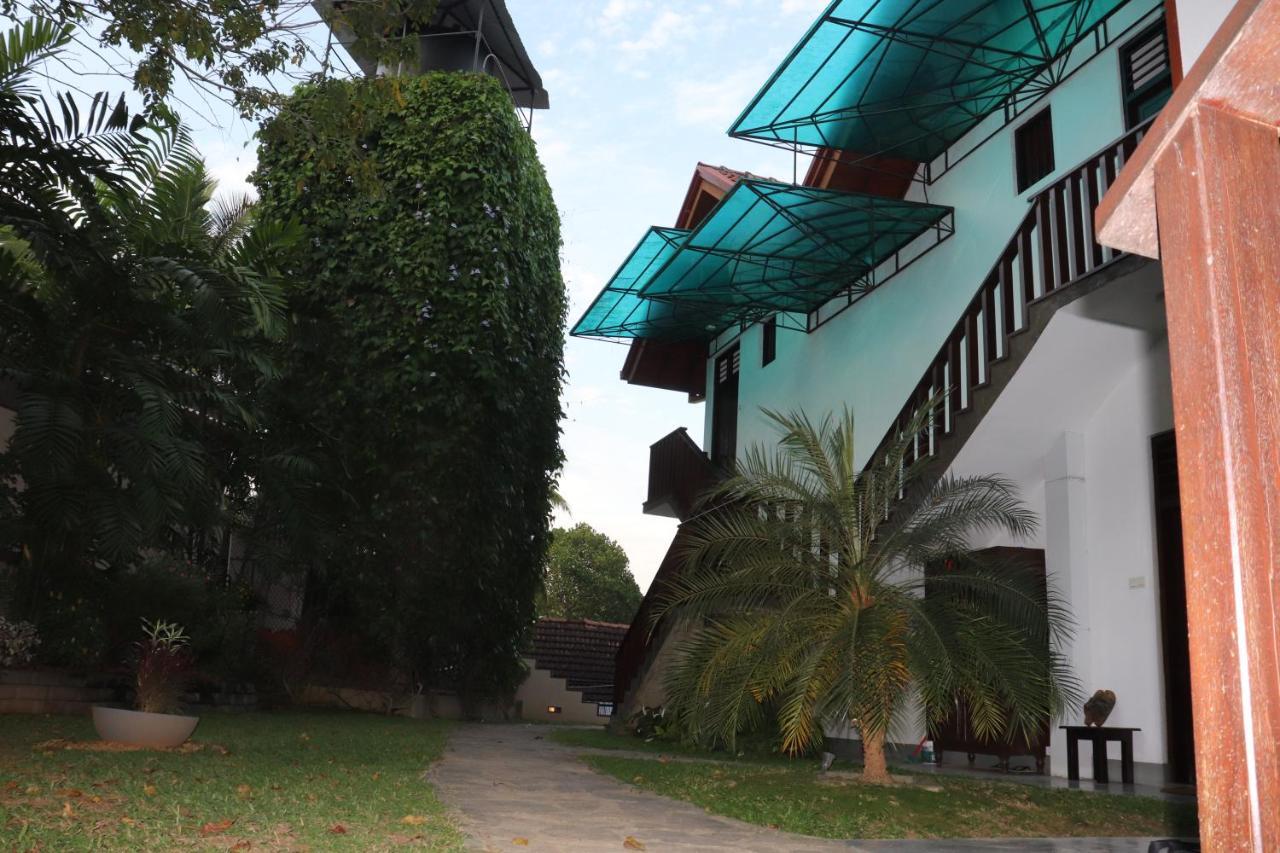 Goyambokka Guesthouse Tangalle Exterior photo